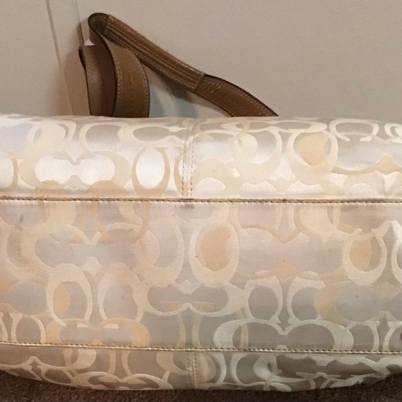 Coach Purse - Picture 4 of 5